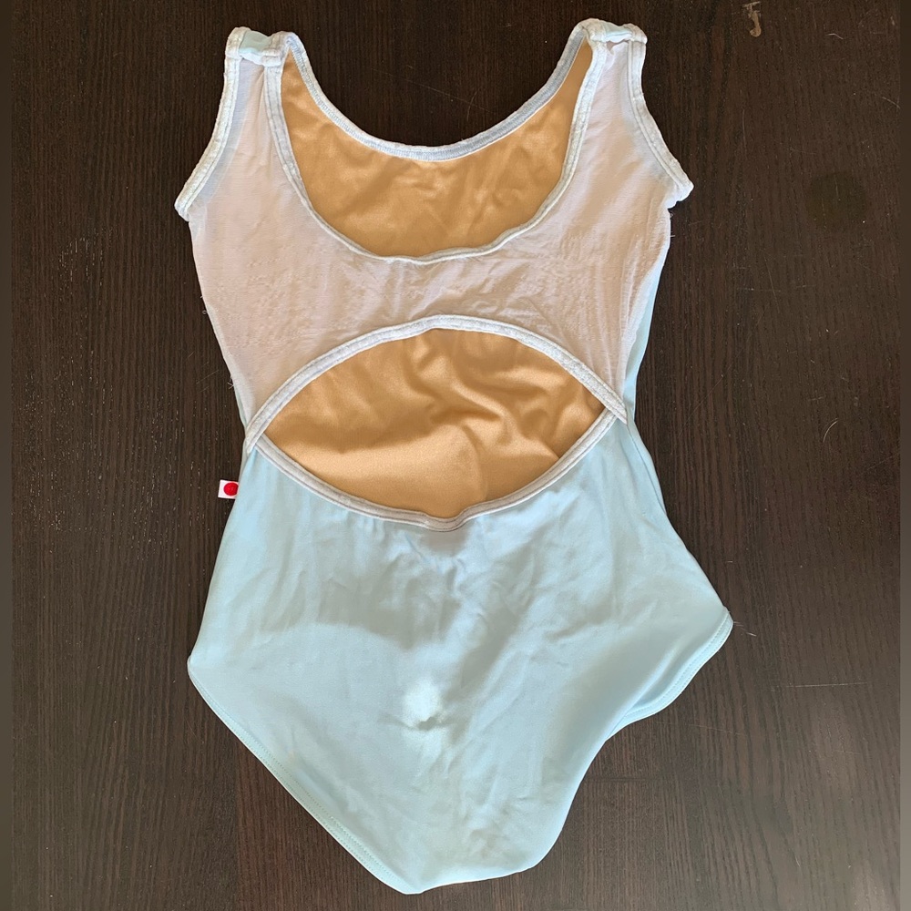Yumiko “Veronique” Leotard, Small